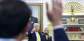 Трамп ја продолжува борбата против „длабоката држава“ помогнат од тајна група за истраги
