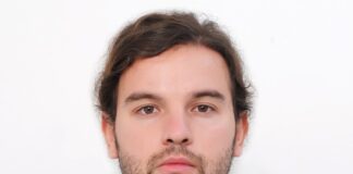 Историскиот континуитет во борбата помеѓу врховизмот и антиврховизмот, кој трае повеќе од 150 години, е фасцинантен сам по себе