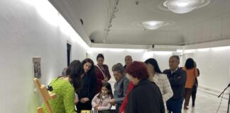 „Светлината на сребрените божествени нишки“ – филигранска изложба во Кавадарци