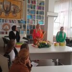 Во светот на екраните, книгата сѐ уште е најубавиот прозорец кон светот!