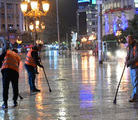 Над четири и пол илјади тони отпад собрани во акцијата за чистење на Скопје