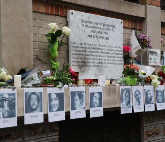 Демонстрација на национално единство и универзални човечки вредности