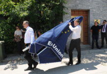 „Визијата“ на бриселските елити: Уметност за гледање нешто невидливо во пакет со политичко слепило за видливи очигледности