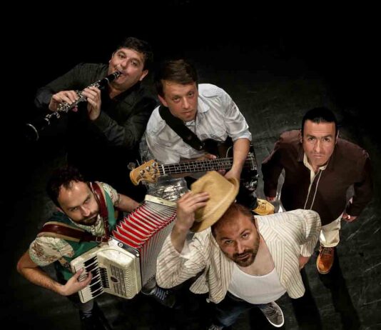 „Фолтин“ создава музика што не се опишува, туку се доживува