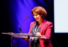 Во предметот Физичко образование да вклучиме и планинарење и да ја афирмираме филозофијата на здрав живот, истакна Силјановска Давкова Siljanovska Davkova