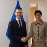 Потврдена е силната посветеност на државата на евроинтеграцискиот пат, констатирано на средбата Муцунски-Кос