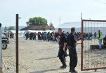 Кој ќе плаќа, а кој ќе добива помош при справување со мигрантите