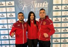 Мојсовска стигна до осминафиналето