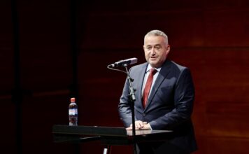 Клековски во Белград: Целта е знаењето за лекување сложени случаи да го доближиме до пациентите