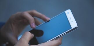 Маска за одвикнување од мобилен телефон