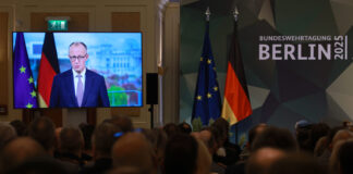 Кршливата коалиција на Мерц попушта под притисокот за реформирање на Германија