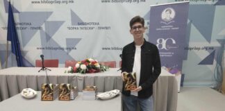 „Сонот на Реjчел Џонсон“ е книга за потрагата по лична среќа