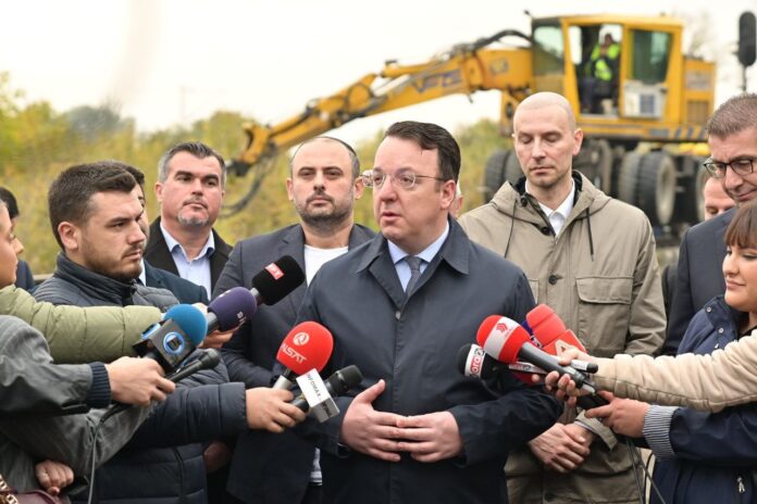 nikoloski gradski voz