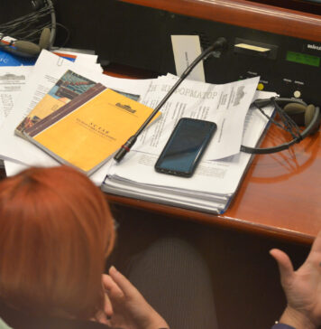 Експертите децидни дека уставните аномалии треба да се отстранат: Без Илинден, АСНОМ и државотворен македонски народ, нема ниту македонска држава!