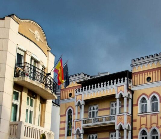 ФОТО: Скопје – кадешто старото и новото се гушкаат