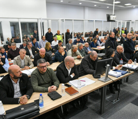 Со презентација на докази од телефонски апарати на дел од обвинетите продолжи судењето за „Пулс“