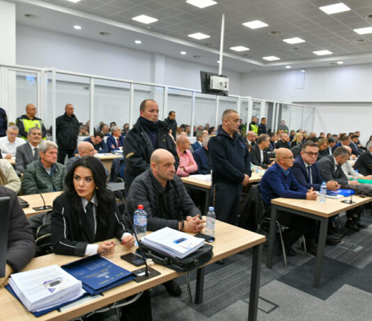 Одбраната на обезбедувањето тврди дека не постоел план и договор за физичко обезбедување на „Пулс“