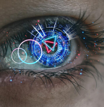 Триесет слепи луѓе прогледале благодарение на револуционерен имплант