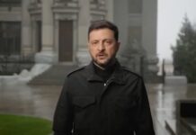 Ова се најтешките моменти во нашата историја, истакна Зеленски во драматично обраќање