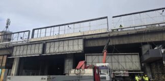 Започна отстранување на билбордите од Железничката станица Скопје