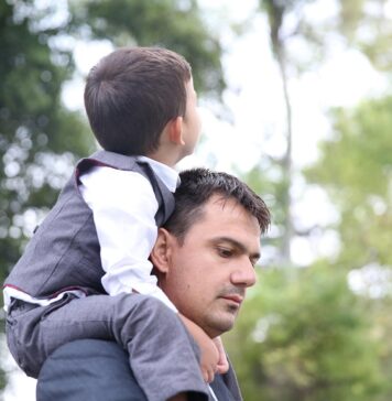 Пет реченици што децата сакаат родителите да престанат да ги изговараат