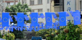 Од денеска се ограничува слободата на движење на руските дипломати во Европската Унија