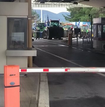 Грчките земјоделци во 48-часовна блокада ќе ги затворат граничните премини Богородица и Меџитлија