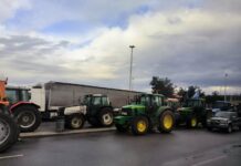 Грчките земјоделци и денеска ќе ги блокираат граничните премини