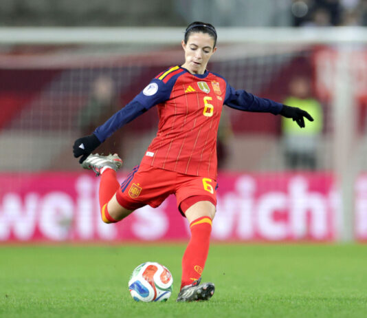 Бонмати и Дембеле ги добија наградите за најдобри годинава