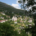 Локалната култура и јазик биле основа на идентитетот, а не хегемонистичките идеологии што се обидувале да го асимилираат населението