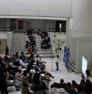 Хеликон пред микрофон: Антички стихови и современа македонска поезија читаа 70 средношколци од 10 училишта од Македонија