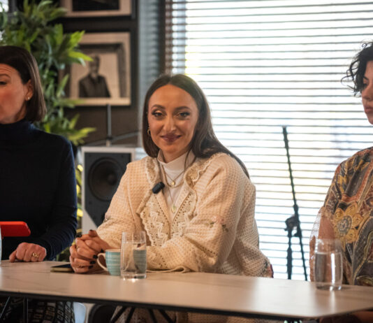 „Кадифено“ – новогодишен концерт на Зарина Првасевда во Филхармонија