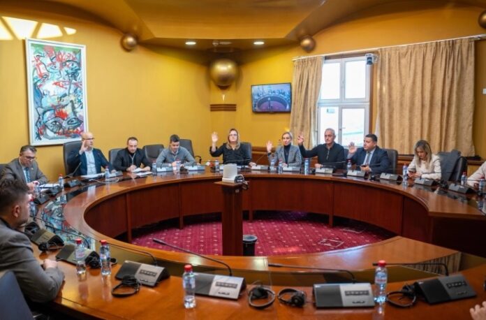 Komisija za politicki sistem