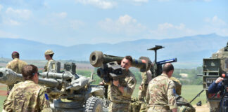 Во услови на оружени судири и воена психоза, цути бизнисот за производство на оружје и муниција