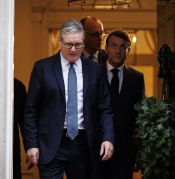 Брисел никако да ја извади главата од песок