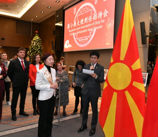 Да направиме односи цврсти како Шар Планина, соработка длабока како Охридско Езеро, пријателство силно како македонската ракија