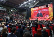 Македонската економија мора да излезе од историската замка на ниските плати и евтина работна сила, порача Мицкоски