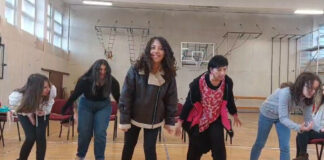 Плејбек-театарот го поттикнува читачкиот порив кај децата