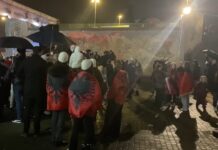 Прославата на Денот на албанското знаме како повод Обид за ДУИ да ги рециклира моќта и влијанието: Милитантна еуфорија завиткана во национален декор