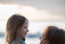 Родителите сепак имаат „омилено“ дете – истражување вели дека полот е пресуден