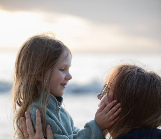 Родителите сепак имаат „омилено“ дете – истражување вели дека полот е пресуден