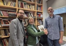 „Македонска поетика и стилистика“ и на Универзитетот во Загреб