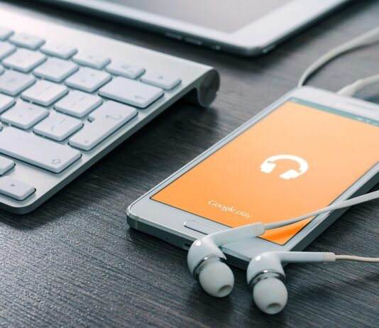 Андроид-телефоните стануваат уште попаметни