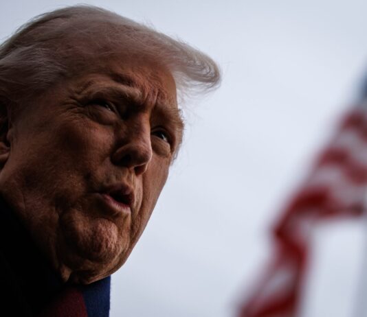 Офанзивата на Трамп претставува двоен предизвик за Европа – безбедносен и идеолошки