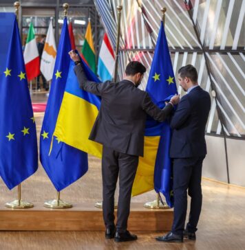 Хазардерство на европските лидери пред очите на целиот свет