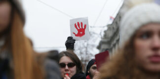 Дали протестите во земјите од регионот се сврзани садови?