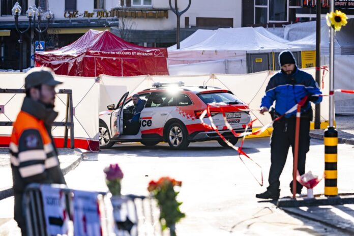 Fire in Swiss ski resort bar leaves several people dead Svajcarija pozar