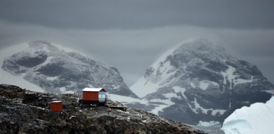 Научниците создадоа најдетална мапа на Антарктикот досега