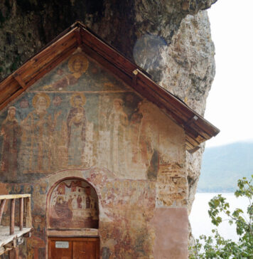 Црквата „Рождество на Пресвета Богородица“ – живописен мост на верата, историјата и културната меморија на Преспа