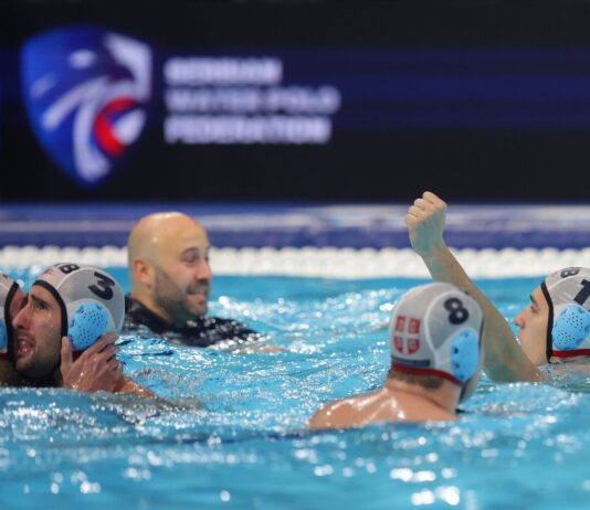 Србија по осум години повторно на тронот